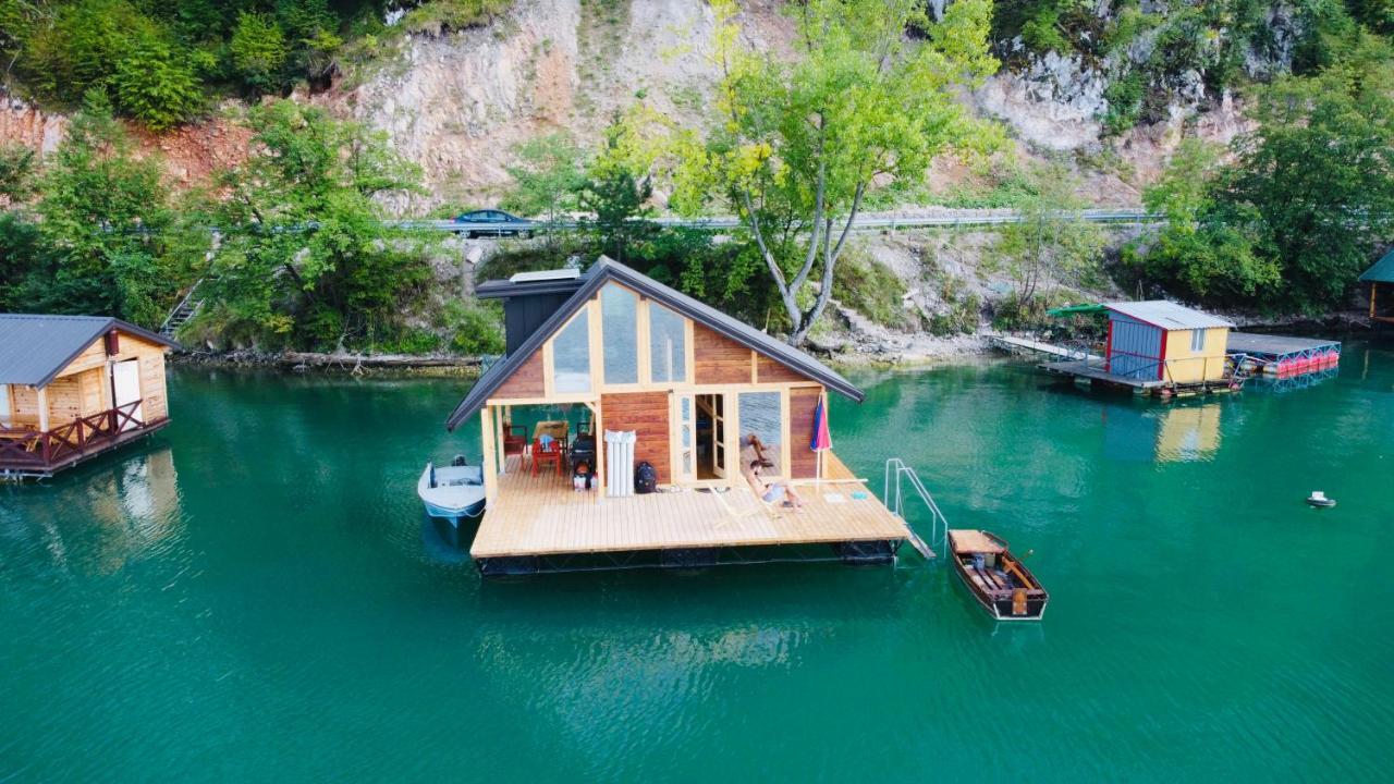 Lake House Perucac Rastiste Exteriör bild