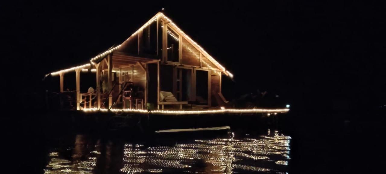 Lake House Perucac Rastiste Exteriör bild